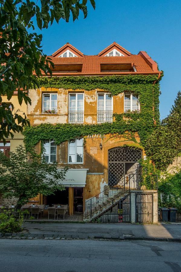 Boutique Hotel Carpe Diem Прешов Экстерьер фото